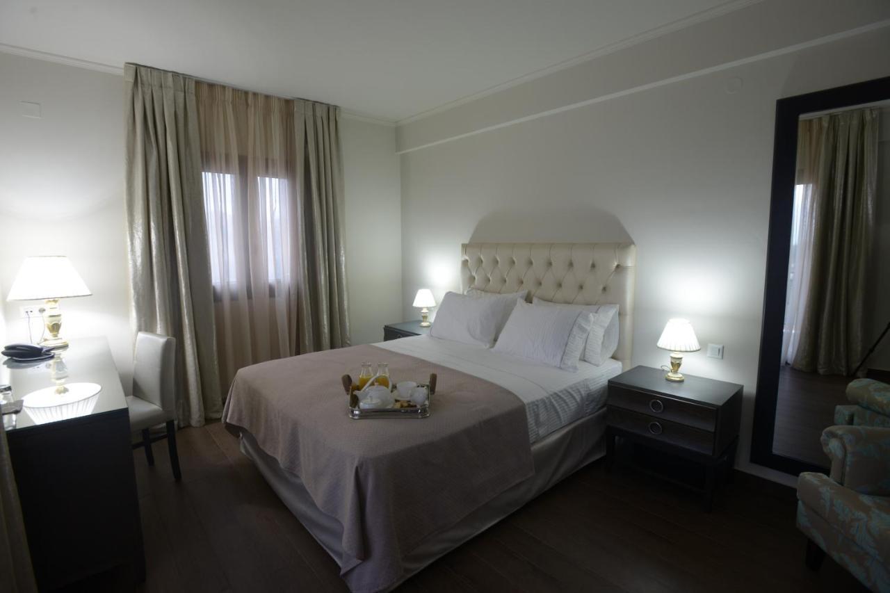Theasis Hotel Paramythia Exterior photo